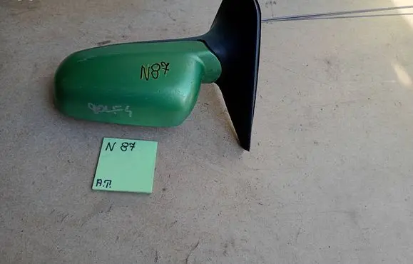 Volkswagen Golf IV Manual wing mirror 968956