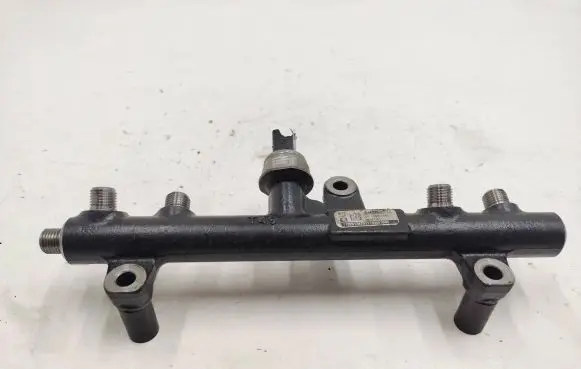 Fuel main line pipe