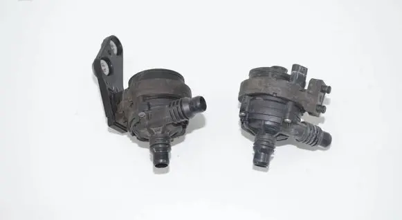 BMW 5 G30 G31 G38 Electric auxiliary coolant/water pump 6834923 8474820 64116834923