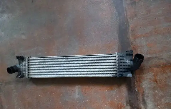 Ford Focus Intercooler radiator 3M5H9L440AE