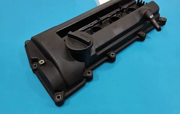 Hyundai i20 (PB PBT) Rocker cam cover 2240003000 IMPRK1583930