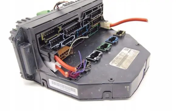 Mercedes-Benz SLK R172 SAM control unit A2129007324