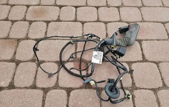 Opel Astra J Front door wiring loom 13336688