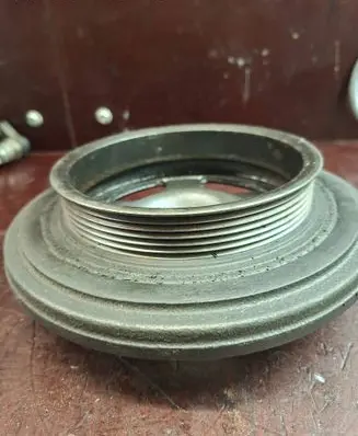 Mercedes-Benz C W203 Crankshaft pulley