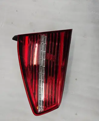Volkswagen PASSAT B8 Tailgate rear/tail lights 3G9945307 81450101