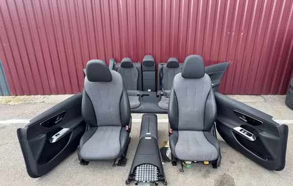 Mercedes-Benz E W214 Interior set 
