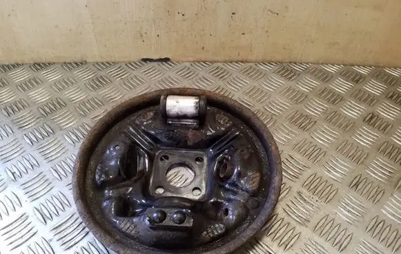 Dacia Sandero Rear brake disc plate dust cover 