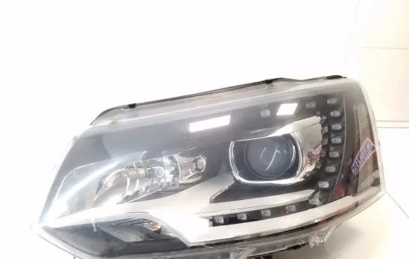 Volkswagen Transporter - Caravelle T5 Headlight/headlamp 7E5941015 8K0941597E 4G0907697G