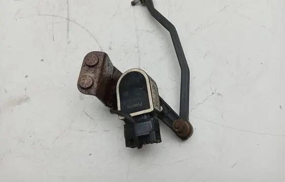Volvo V60 Headlight/headlamp level sensor AG9N3C097 8G9N3C492