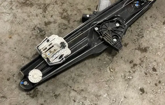 BMW X3 F25 Rear door window regulator with motor 7258535 402365D 150911204