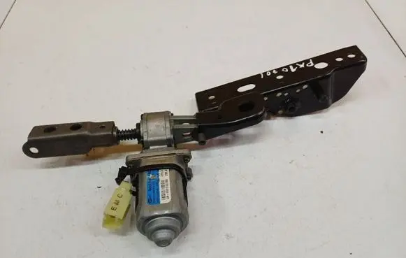 Hyundai Santa Fe Seat adjustment motor 88010CM540