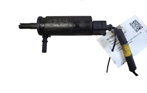 Opel Antara Headlight washer pump 89032971