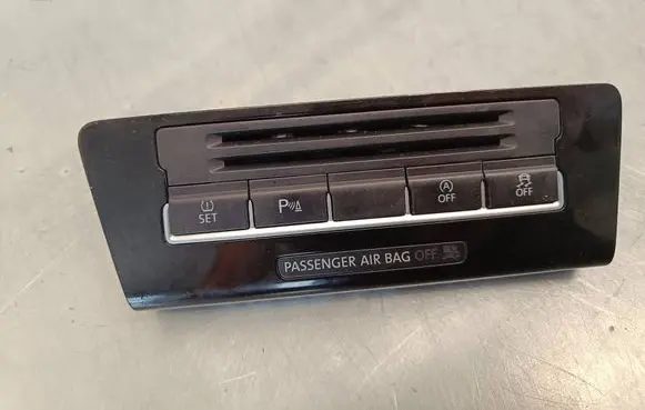 Volkswagen Sharan A set of switches 7N2959521