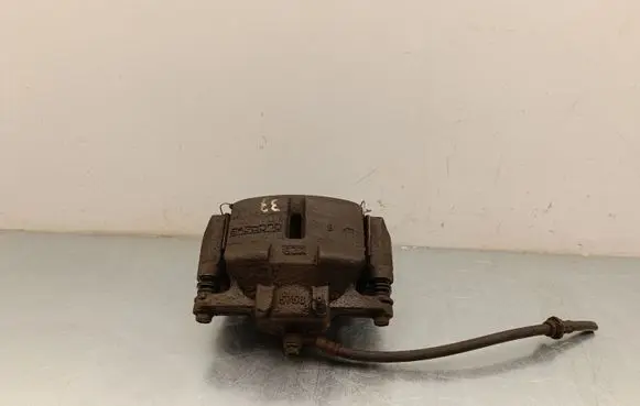 Renault Kadjar Front brake caliper 5758