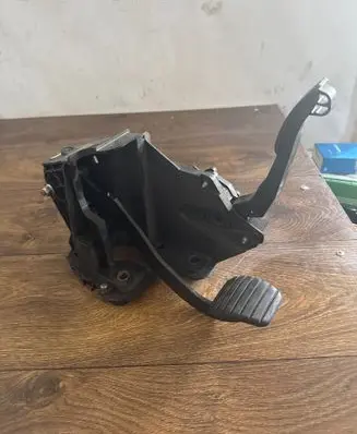 Renault Master III Accelerator throttle pedal 180101626r