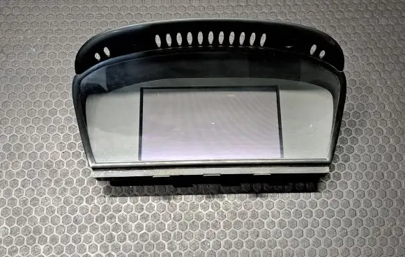 BMW 5 E60 E61 Screen/display/small screen 6942579 611260002008 A2C53082825
