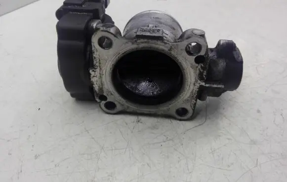 Toyota RAV 4 (XA30) Throttle valve 1923002010
