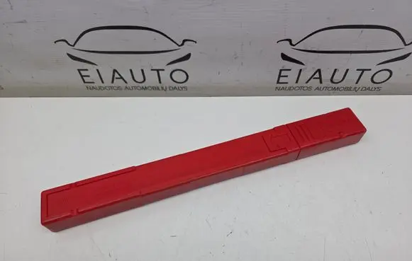 Volkswagen Tiguan Allspace Emergency warning sign 1T0860250E 27R032986 GB19151