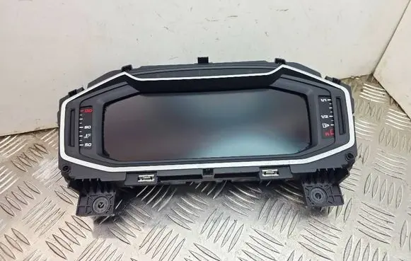 Audi A1 Speedometer (instrument cluster) 82A920710G