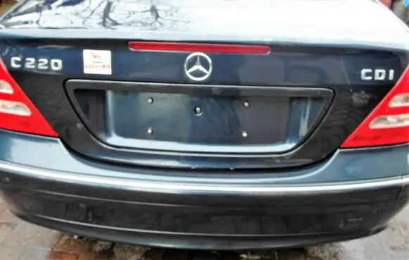 Mercedes-Benz C W203 Rear windscreen/windshield window A203