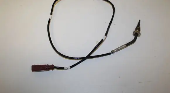 Audi A6 S6 C8 4K Exhaust gas temperature sensor 05L906088CF