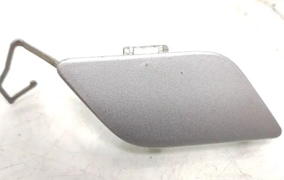 Mercedes-Benz E W211 Front tow hook cap/cover A2118851022
