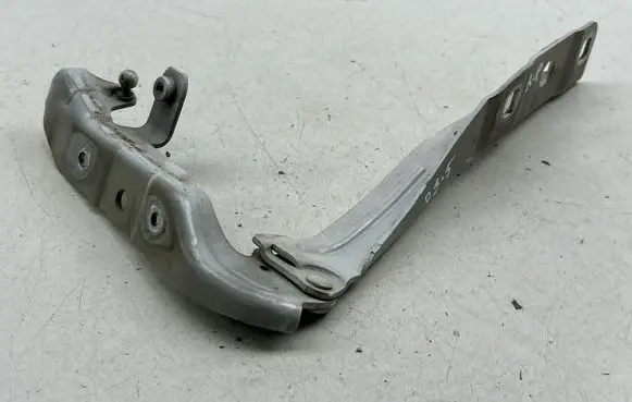 Citroen DS5 Engine bonnet/hood hinges 