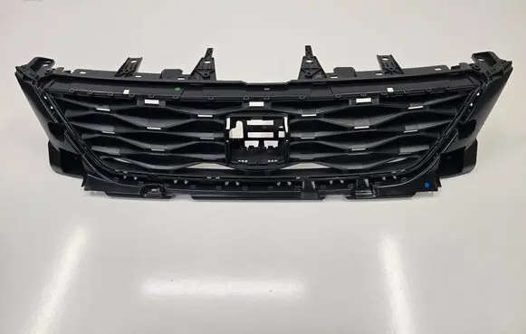 Seat Ateca Front bumper upper radiator grill 575853654C