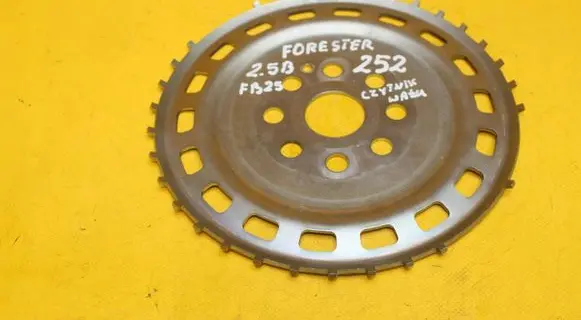Subaru Forester SJ Crankshaft gear 