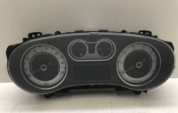 Fiat 500L Speedometer (instrument cluster) 51953197