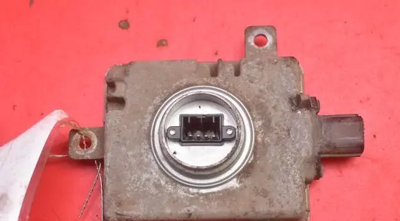 Honda Accord Voltage converter/converter module W3T13072