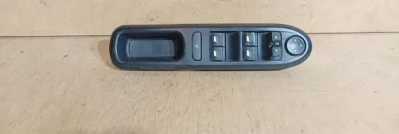 Peugeot 407 Electric window control switch 96468704XT 53269735B
