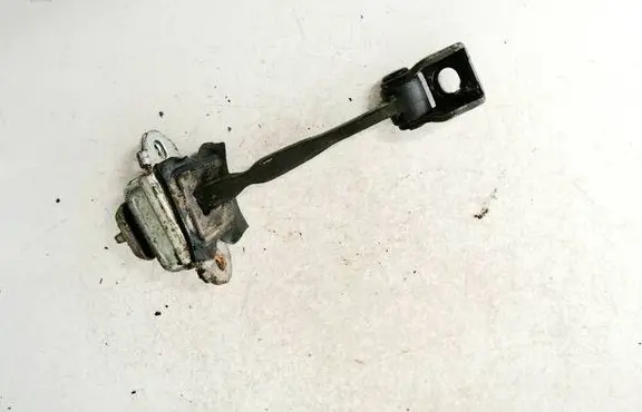 Skoda Octavia Mk2 (1Z) Rear door check strap stopper 
