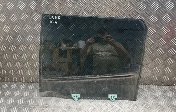 Nissan Juke I F15 Rear door window glass 43R006723 DOT24M101AS3