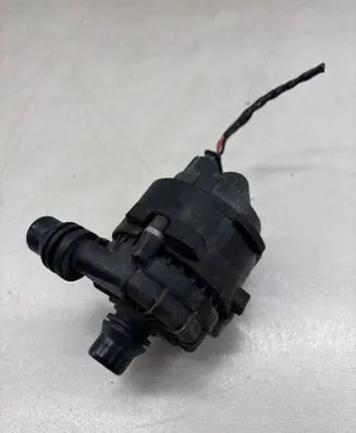 BMW i4 Water pump 945503005
