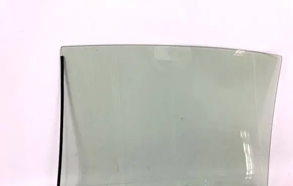 Infiniti Q50 Rear side window A001686