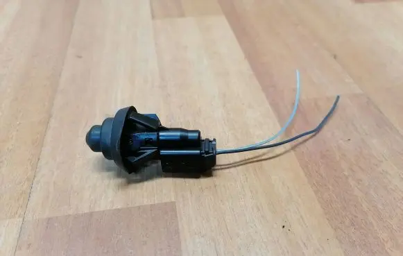 Dacia Logan II Front door sensor coupe 7700427640B 7700427640