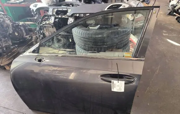Lexus ES VII XZ10 Front door 1L1