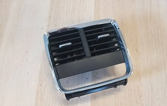 Skoda Octavia Mk4 Rear air vent grill 5E3819203G