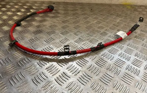 Positive cable (battery)