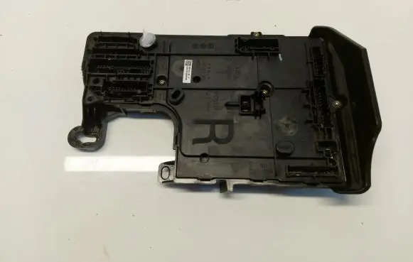 Tesla Model 3 Engine control unit/module ECU 14978478-00-e