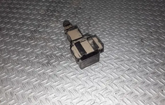 Volkswagen Golf IV Brake pedal sensor switch 1J0945511A