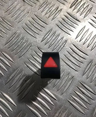 Skoda Octavia Mk2 (1Z) Hazard light switch 1Z0953235B