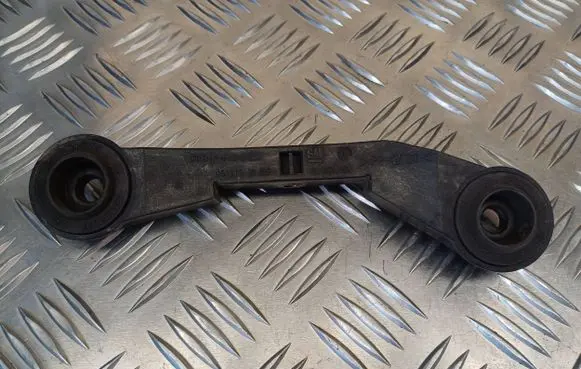 Opel Astra H Air filter cleaner box bracket assembly 90531006