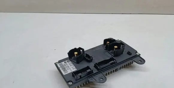 BMW 7 E65 E66 Power management control unit 6943489