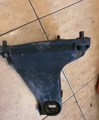 Audi 80 90 S2 B4 Engine mounting bracket 8A0199308C 30716