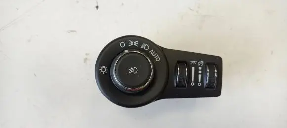 Chrysler Pacifica Light switch 120031225 P68154356AD4725 2568