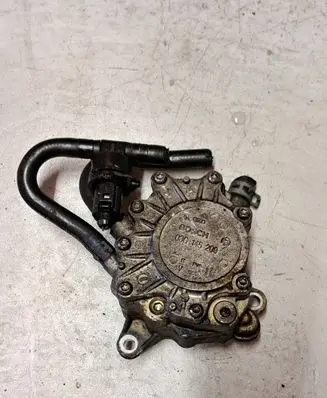 Audi A6 S6 C6 4F Vacuum pump 03G145209