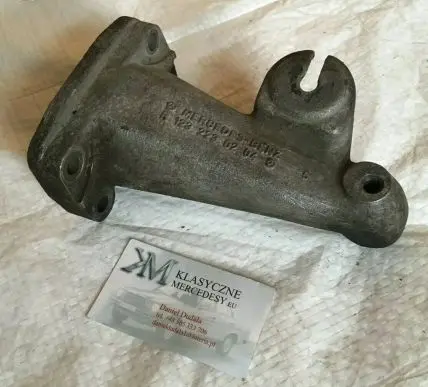 Mercedes-Benz W123 Engine mounting bracket 1232230204