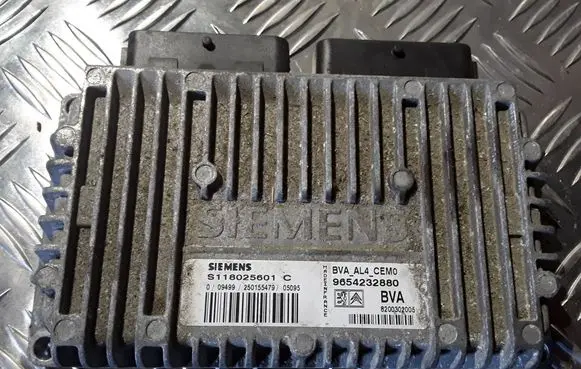 Peugeot 807 Gearbox control unit/module S118025601C 9654232880